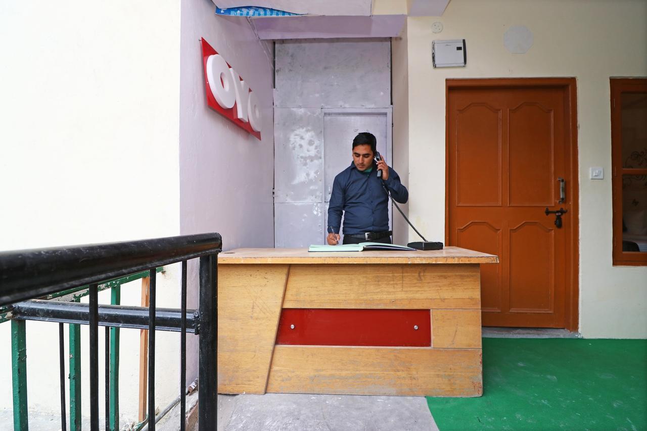 Oyo 13728 Hotel Kempty Valley View Hotel & Restaurant Mussoorie Exterior foto
